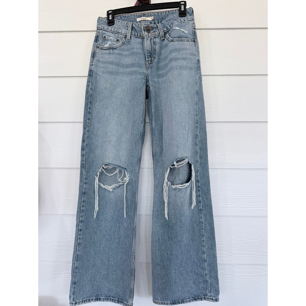 D- 51- Levis Superlow Distressed Wide Leg Jeans Light Wash Blue W25 L32